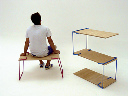 Systèmes D - structures de mobiliers, 2012 Systèmes auto-bloquants, porte-à-faux, mise en tension et contrepoids / acier, contreplaqué