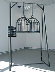Cages, 2013 Métal, 240 x 130 x 90 cm