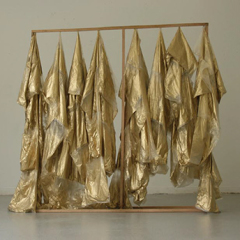 “150 x 70 x 150 cm