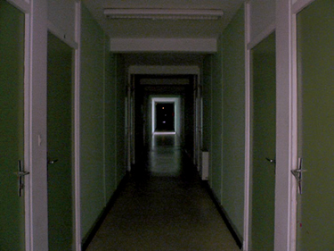 La porte / 2007-2008 / vidéo HD, format 16/9 ème / 3 min 23 sec