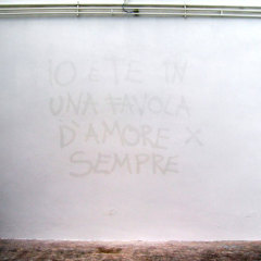 Favole, 2006 peinture à la bombe ton sur ton