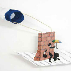 série Le tour du monde en 80 jours - France 2004-2005 Technique mixte, environ 40x30x3 cm Photographie Audrey Tabary